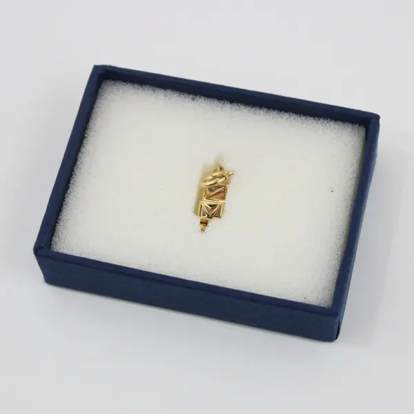Demika ClickSecure Self-Locking 14K Gold Jewelry Clasp 2.2 grams