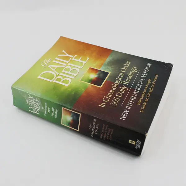 The Daily Bible F. LaGard Smith NIV 1984 Paperback Chronological 365 Daily Reads