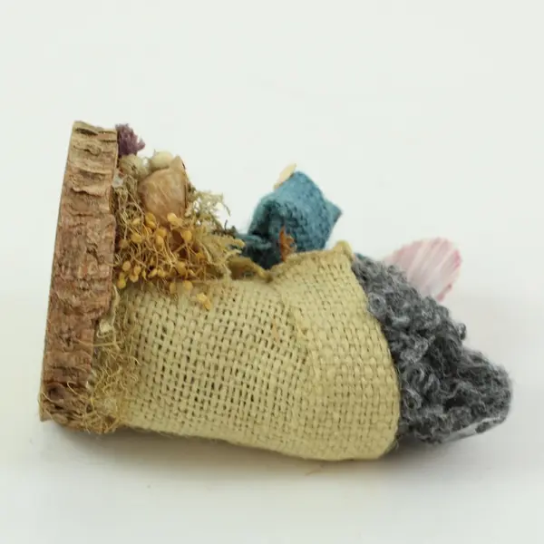 Handmade Rustic Natural Fiber Wooden Base Nativity Scene Christmas Decor 4.75" 