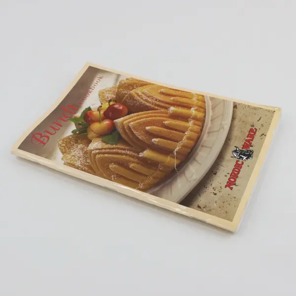 Nordic Ware Bundt Cookbook 2004 Paperback