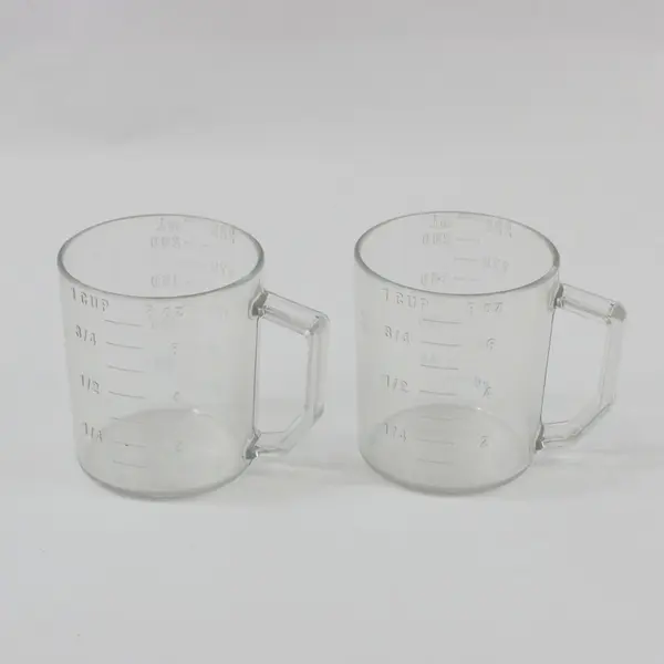 Lot of 2 Cambro 25MCCW135 Clear Plastic Measuring Cups
