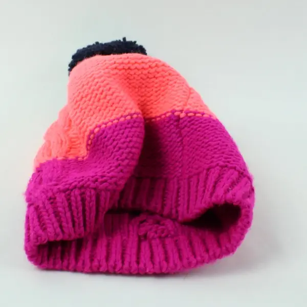 OshKosh Girls Size 7-12 Pink Purple Knit Pom Pom Beanie Hat