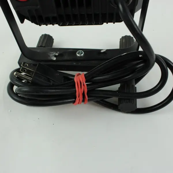 Tested Braun 1500-Lumen Rechargeable LED Work Light Stand