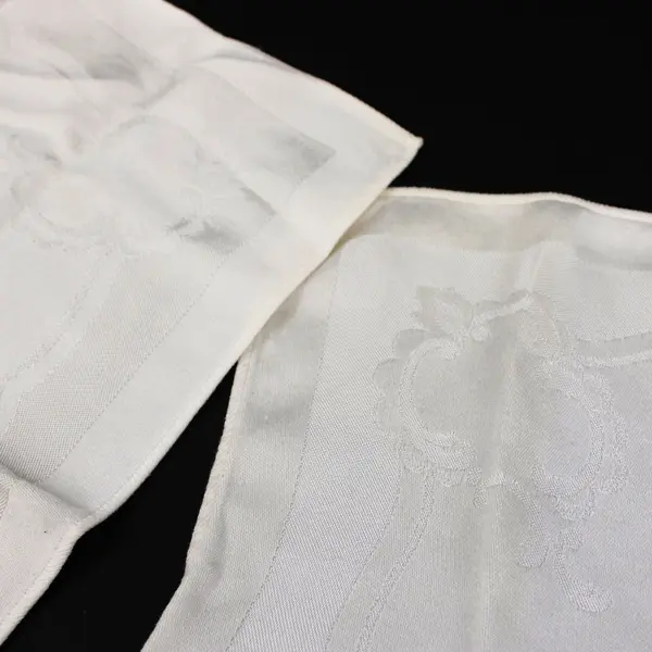 Set of 5 White Damask Linen Dinner Napkins