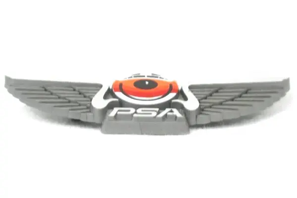 Stoffel Seals PSA Pacific Southwest Airlines Plastic Wings Pin Good