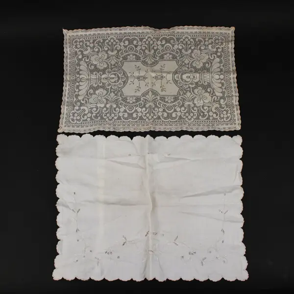 Lot of 2 Antique Lace Linen Table Napkins White Floral Edge