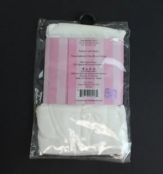 Leg Avenue White Nylon Cuff Anklet Hosiery One Size W9387