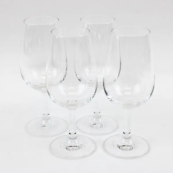 Chateau de Pommard Set of 4 Clear Stemmed Wine Glasses