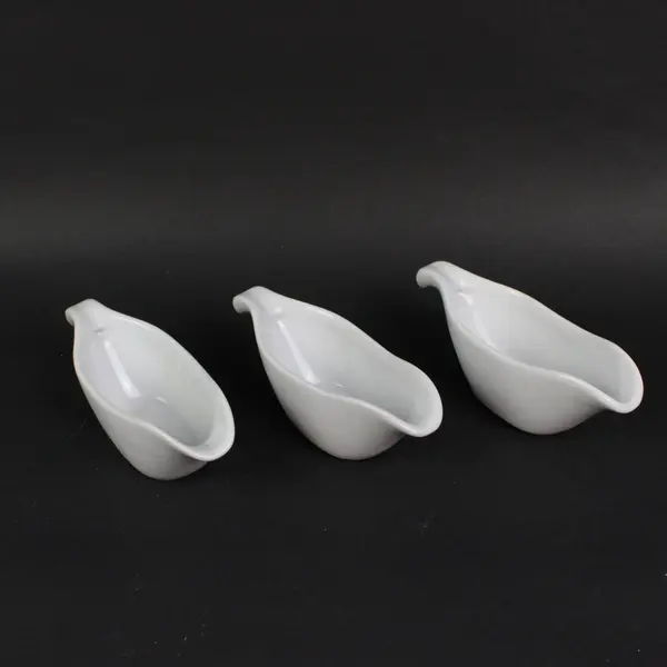 Cordon Bleu BIA Porcelain Gravy Boats Set of 3 White