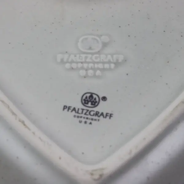 Pfaltzgraff Tea Rose Heart Shaped Stoneware Serving Bowl
