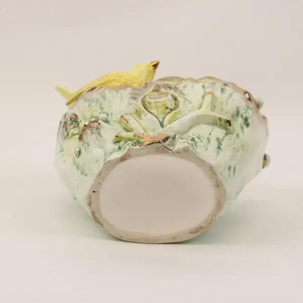 UCAGCO Ceramic Yellow Bird Basket Floral Scalloped Rim Handle