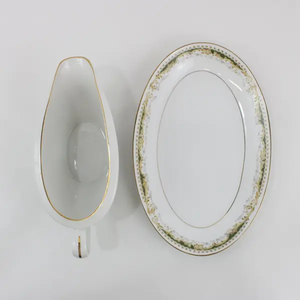 Signature Collection Queen Anne Gravy Boat & Underplate 
