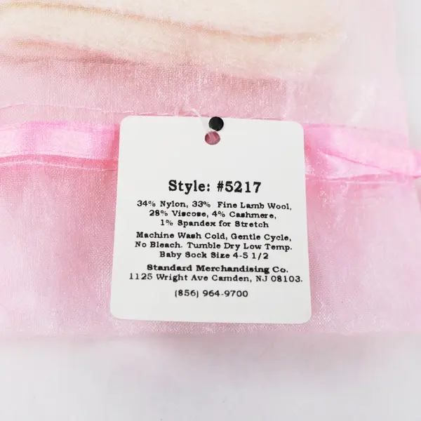 Standard Merchandising Co #5217 2 Pairs Pink White Cashmere Blend Socks 4-5.5
