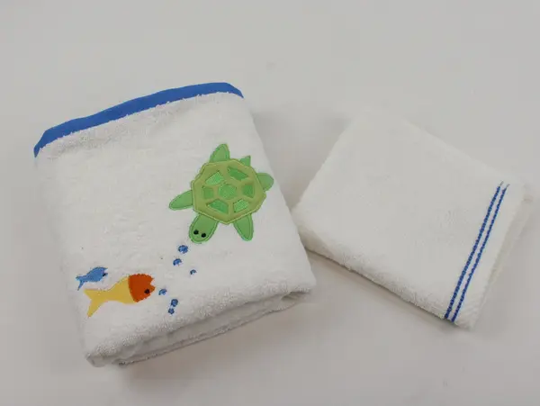 Fascinate by Ozer Baby Sea Turtle Bath Towel & Washcloth Set