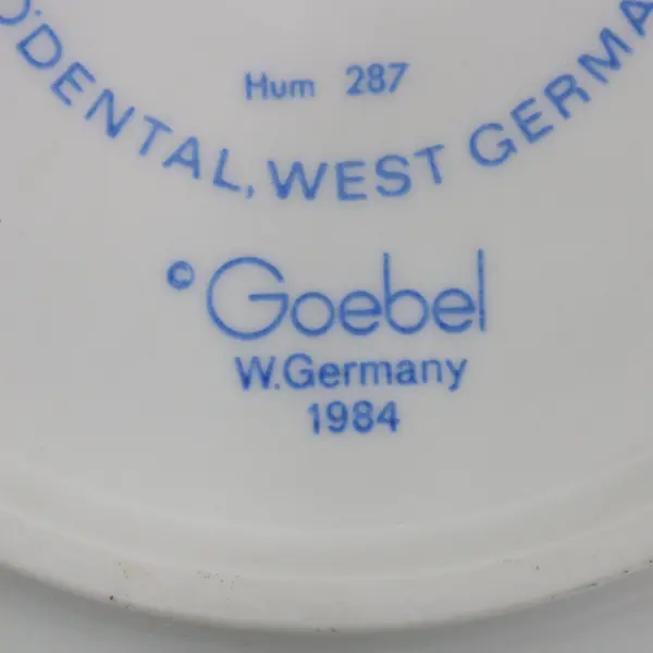 M.I. Hummel Goebel Hum 287 Just Resting 1991 21st Annual Collector Plate