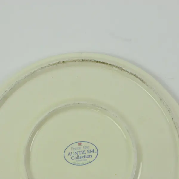 Hallmark HMK Auntie Em Collection 1986 Ceramic Trivet Floral Basket 8.8"