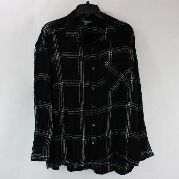 Terra & Sky Women's Plus Plaid Button Front Woven Top 1X 16W-18W