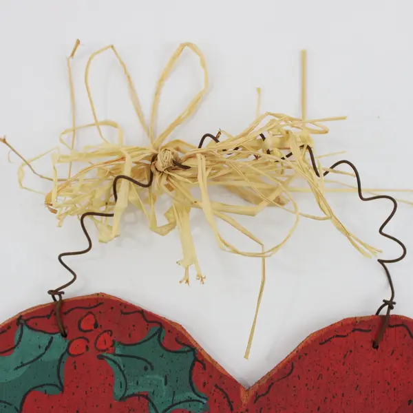 Red Heart-Shaped Wooden Christmas Welcome Wall Hanging 8 Inch FLAWED