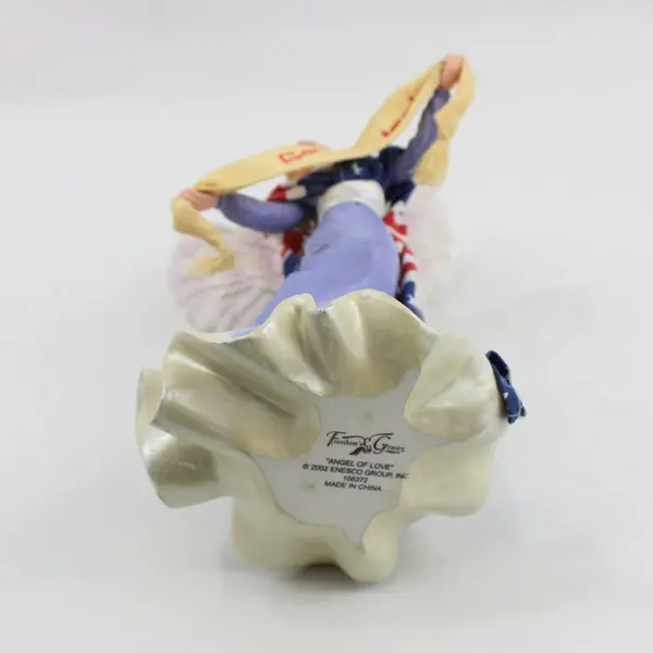 Enesco Freedom's Grace Angel of Love God Bless America Resin Figurine 8.5"