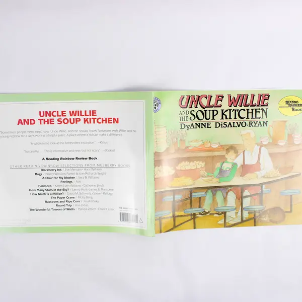 Uncle Willie and the Soup Kitchen by DyAnne DiSalvo-Ryan 1997 Paperback