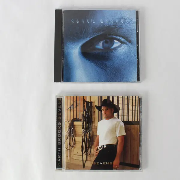 Lot of 2 Vintage Garth Brooks CDs: Fresh Horses (1995) & Sevens (1997)