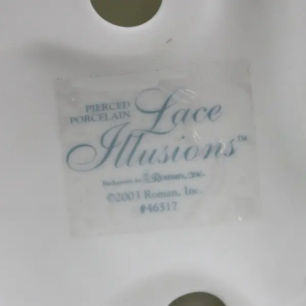 2003 Roman, Inc Lace Illusions 6.5” Cake Topper: Bridge & Groom 46517