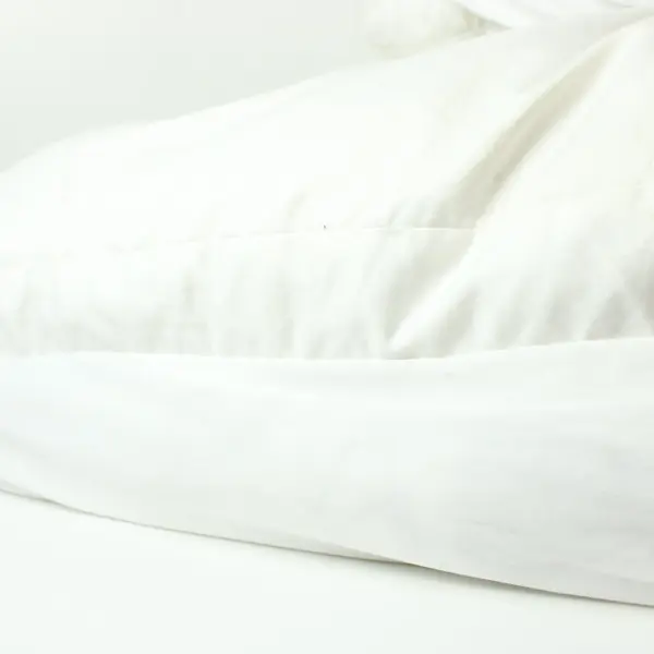 Hotel Collection Queen Cotton Quilted Mattress Topper Used