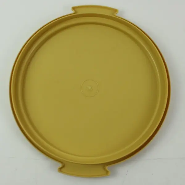 Tupperware Cake Carrier 683-8/684-8 Yellow Base White Dome Covered