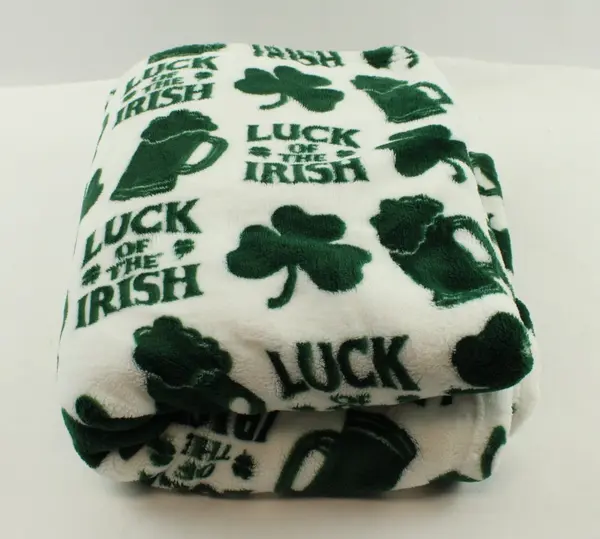 Thro Ltd Luck of the Irish Fleece Throw Blanket 50 x 70 Green White