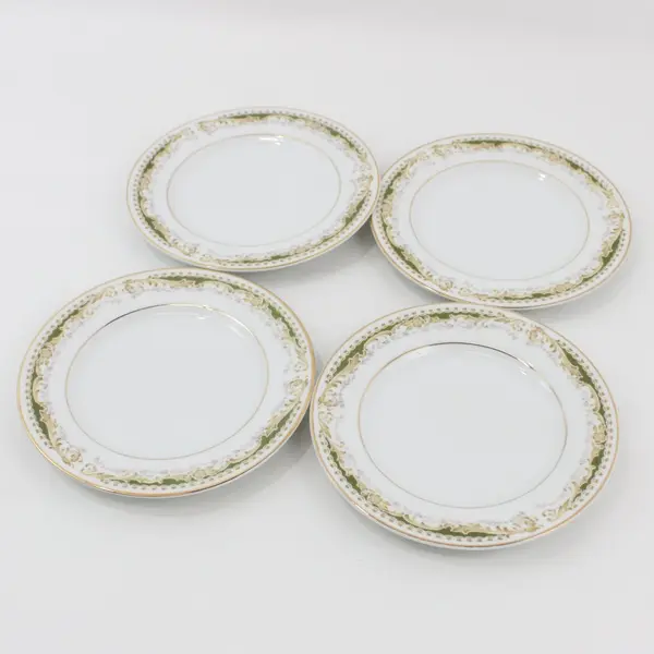 4 Signature Queen Anne  Fine China Bread & Butter Plates 6.25"  