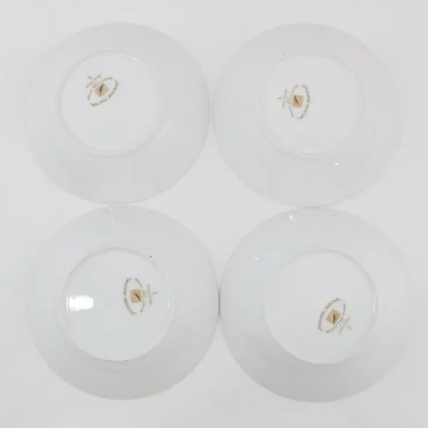 Set of 4 Signature Collection Queen Anne Berry Bowls 5.5in Gold Floral Trim