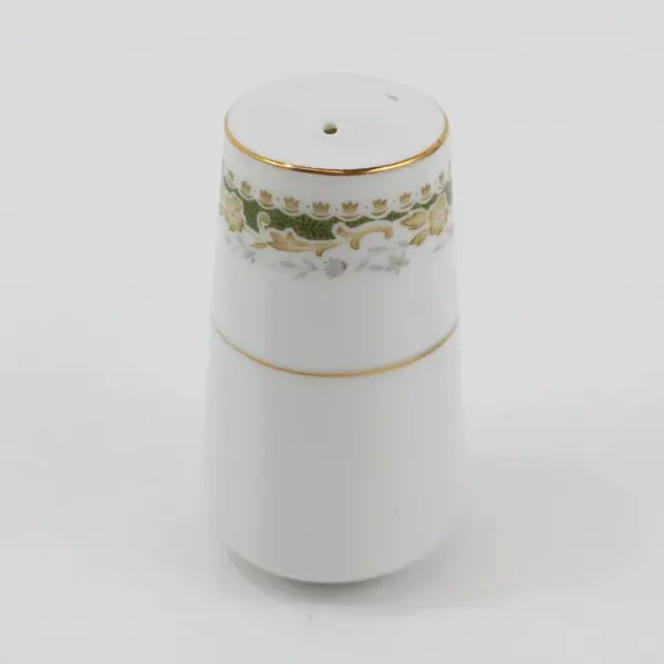Signature Queen Anne Salt & Pepper Shaker Set Pre-Owned