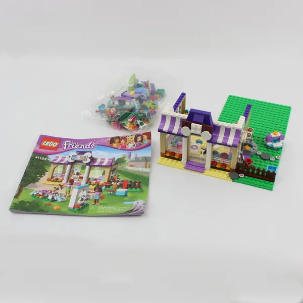 LEGO Friends 41124 Heartlake Puppy Daycare Set and Misc Parts Accessories