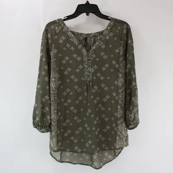 Maurices Women's Sheer Sage Green V-Neck 3/4 Sleeve Blouse Medium