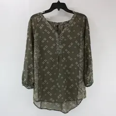 Maurices Women's Sheer Sage Green V-Neck 3/4 Sleeve Blouse Medium