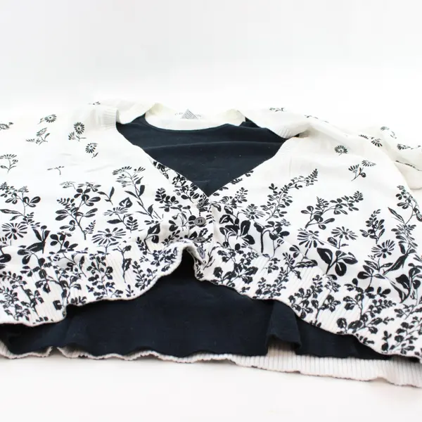 C.D. Daniels Women's 1X White Black Floral Button-Up Cardigan W/Built-In Top
