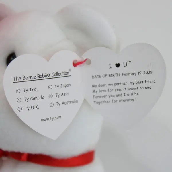 Ty Beanie Babies I Heart U Bear Couple Red White 2005 Retired Plush