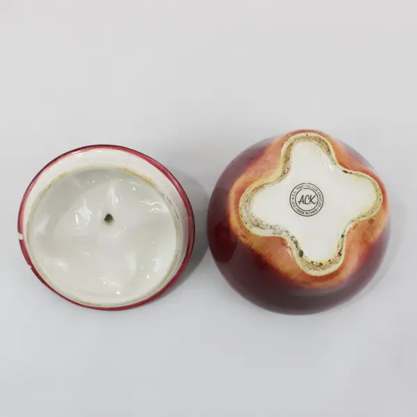 ACK 1997 Apple-Shaped Ceramic Candy/Nut Dish Matching Lid Red