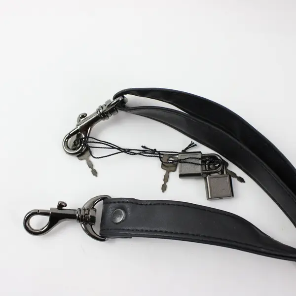 Sharper Image Radio Shoulder Strap w/ HARPER LIFE Leather Pouch Locks