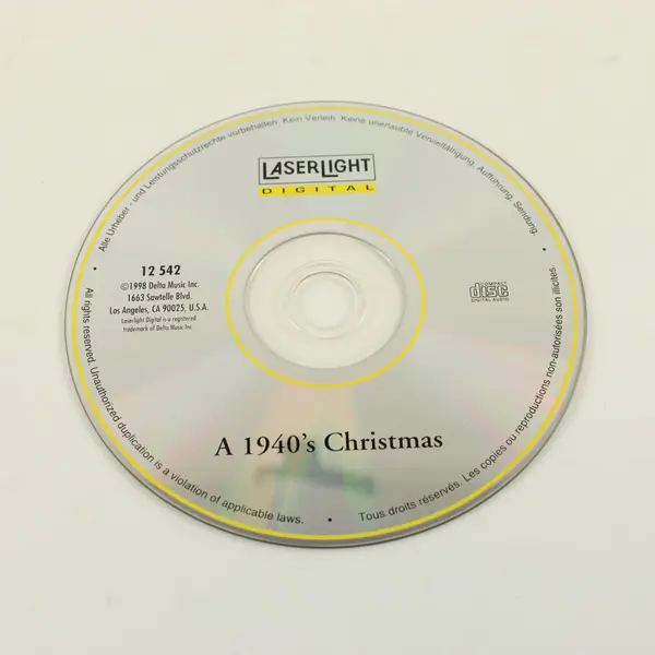A 1940's Christmas CD 1998 Laserlight Bing Crosby Judy Garland Dinah Shore