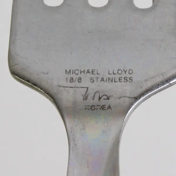 A Set of 4 Michael Lloyd 18/8 Stainless Dinner Forks Crystalis Pattern 8 Inches