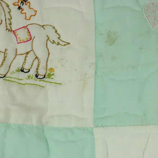 Vintage Embroidered Animal Baby Quilt 34 x 42 in FLAWED