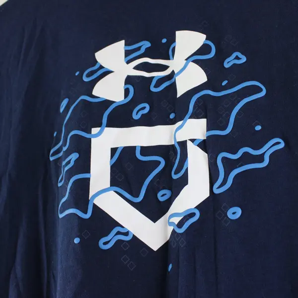 Under Armour Boys Youth XL Navy Blue Loose Fit Graphic T-Shirt