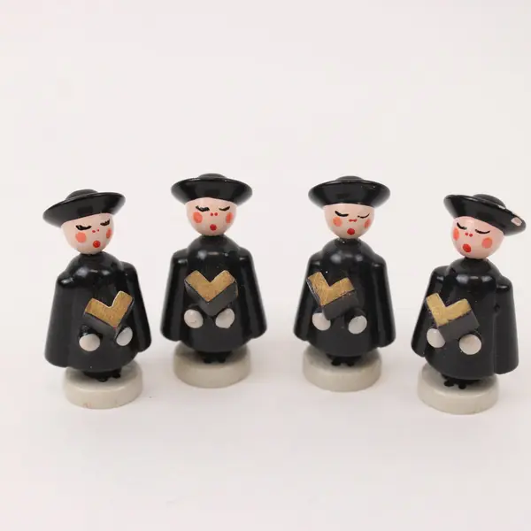 Lot of 4 Vintage German Erzgebirge Miniature Caroler Figurines