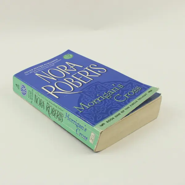 Lot of 4 Nora Roberts Romance Novels Fiction Paperback Books 2004-2011