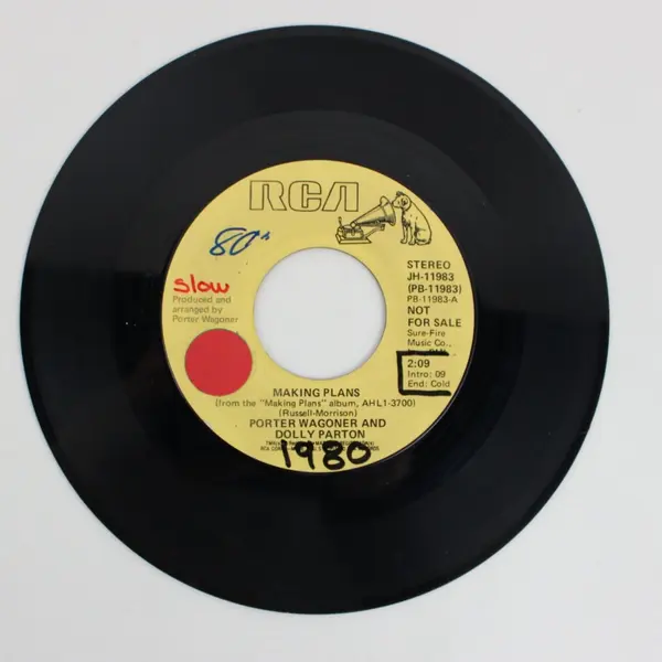 Lot of 2 Dolly Parton RCA 7" Vinyl Records 