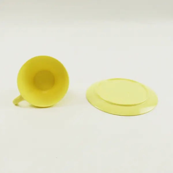 Set of 5 Yellow Melamine Coffee Tea Cups and Saucers