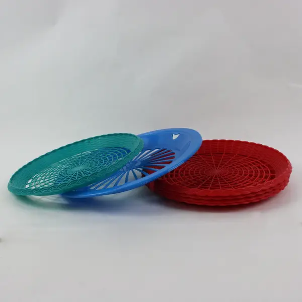 Lot of 6 Vintage Plastic Plate Holders Red Teal Blue 9.5-10 in Diameter