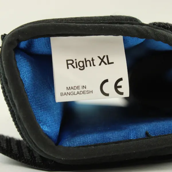 Right XL Wrist Brace Thumb Splint Black Adjustable Straps