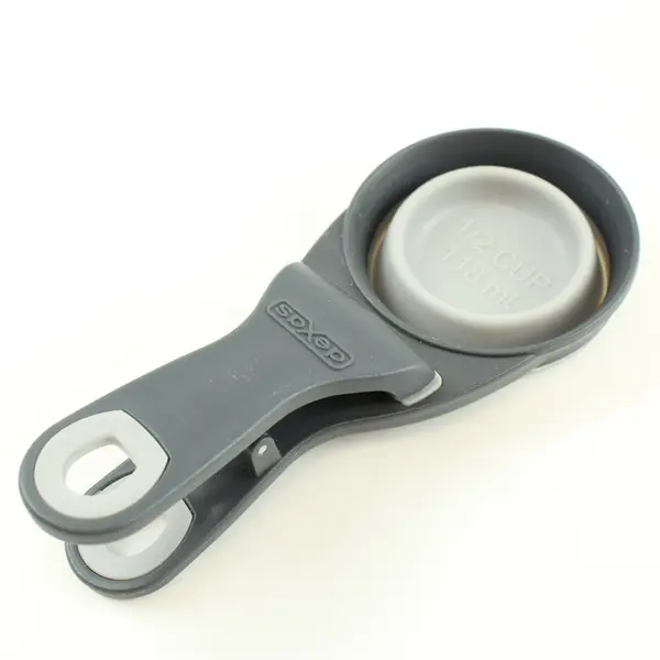OXO 1/2 Cup 118mL Collapsible Pet Food Scoop